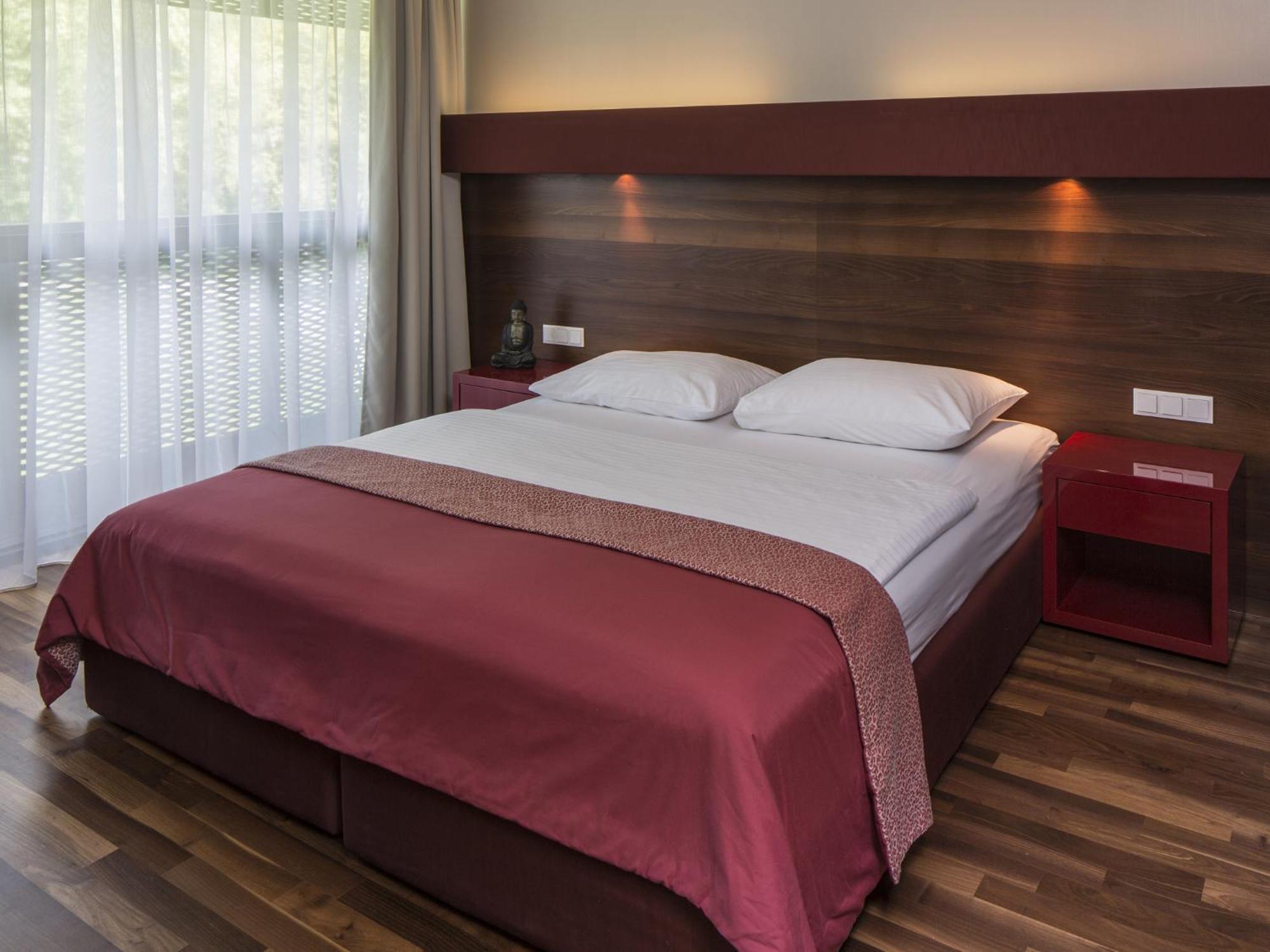 Comfort Double Room with City View
